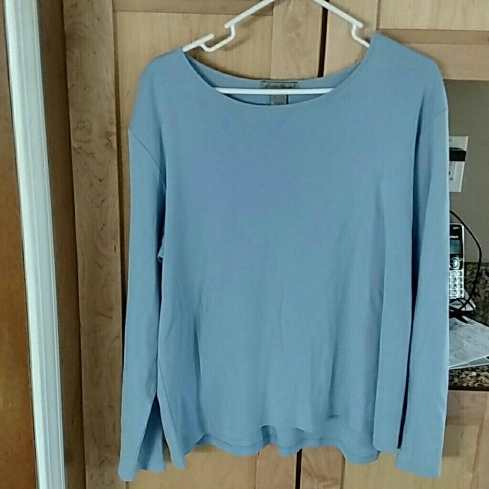 Comfortable long sleeve shirt